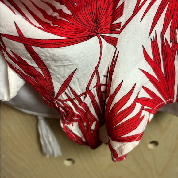 Anthropologie Red Palm Leaf Romper By Bishop + Young Large - Picture 7 of 8